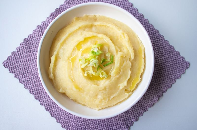 Mashed Potatoes (tray) - Texas Roadhouse Catering Menu